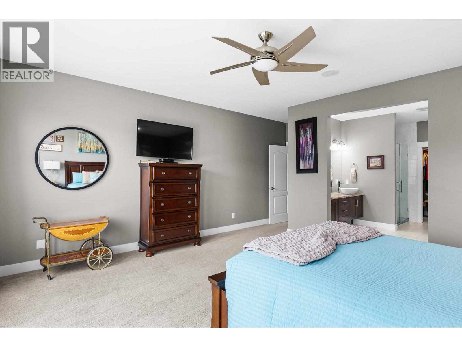  13071 East Ridge Drive, Lake Country