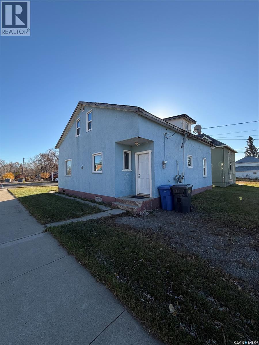 1491 101st STREET, North Battleford — photo 27