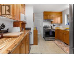 Photo 8 of 28, 2944 INGALA DRIVE · Prince George, BC
