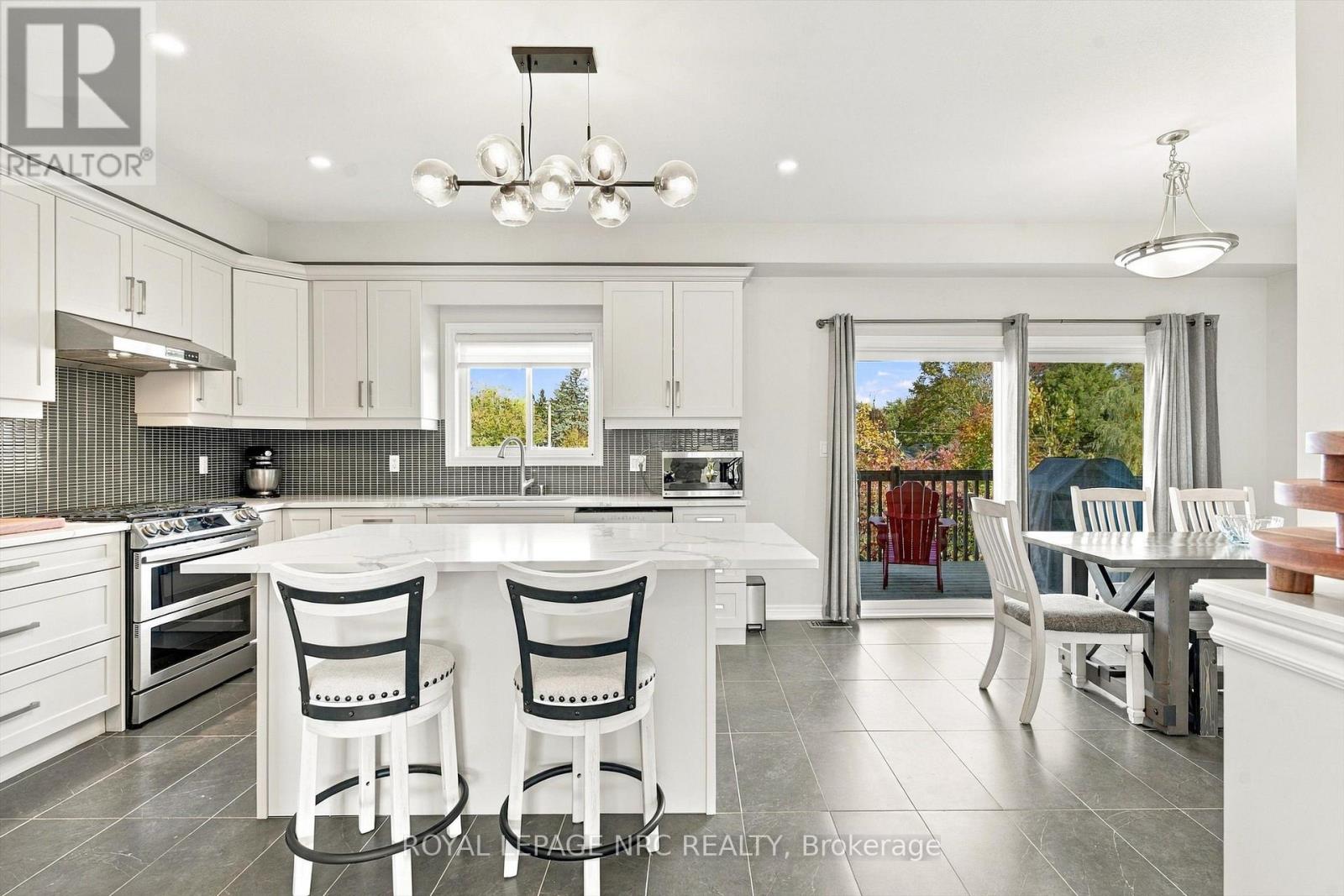3606 CAROLINIA COURT, Fort Erie (Ridgeway) — photo 7