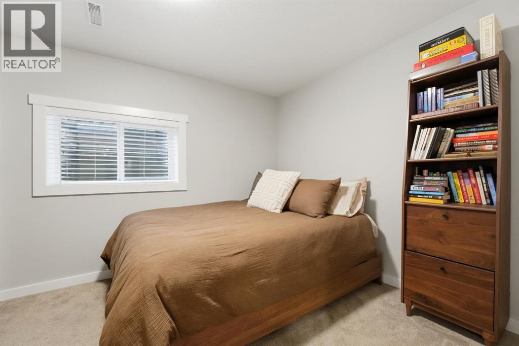 Listing photo – 12 Malcolm Crescent, Red Deer