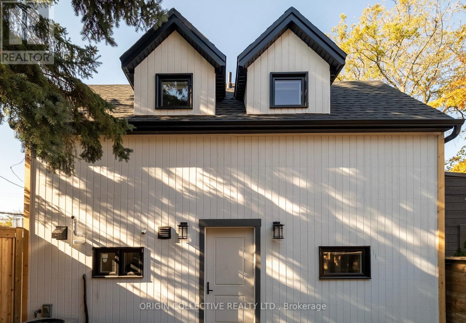Photo of 8 Oakdene Crescent