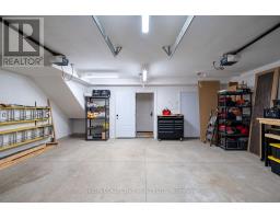 8 Oakdene Crescent, Toronto, ON M4J4H9 Photo 15