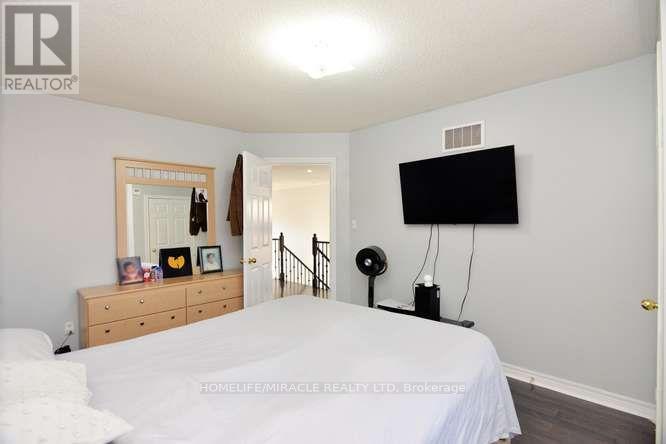 12 Plateau Drive, Brampton, ON photo 44