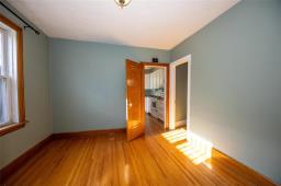 1032 Dominion Street, Winnipeg, MB R3G2P1 Photo 17