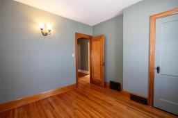 1032 Dominion Street, Winnipeg, MB R3G2P1 Photo 24