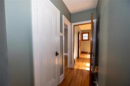 1032 Dominion Street, Winnipeg, MB R3G2P1 Photo 26