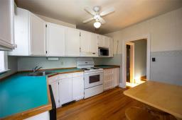 4pc Bathroom - 1032 Dominion Street, Winnipeg, MB R3G2P1 Photo 9