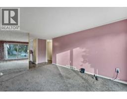 4pc Bathroom - 2158 7 Avenue Ne, Medicine Hat, AB T1C1K5 Photo 8