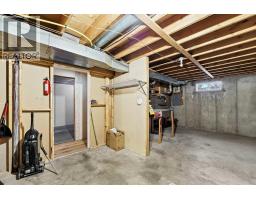 2158 7 Avenue Ne, Medicine Hat, AB T1C1K5 Photo 40