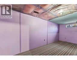 2158 7 Avenue Ne, Medicine Hat, AB T1C1K5 Photo 34