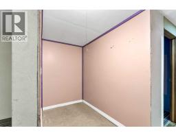 2158 7 Avenue Ne, Medicine Hat, AB T1C1K5 Photo 32