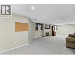 28, 459 Carry Drive Se, Medicine Hat, AB T1B3W1 Photo 31