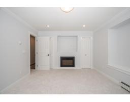 6732 191a Street, Surrey, BC V4N6A4 Photo 17