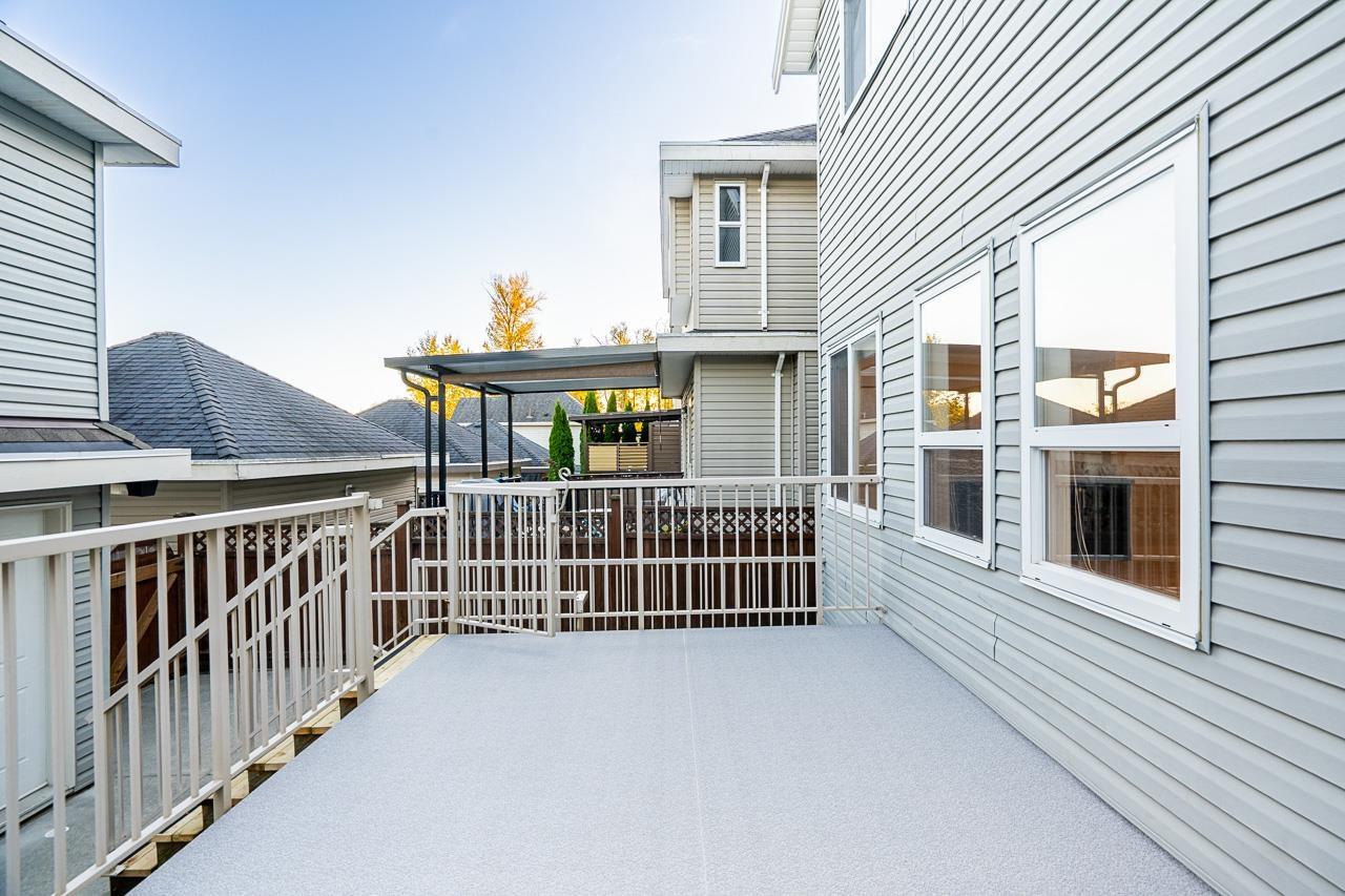 6732 191A Street, Surrey — photo 34