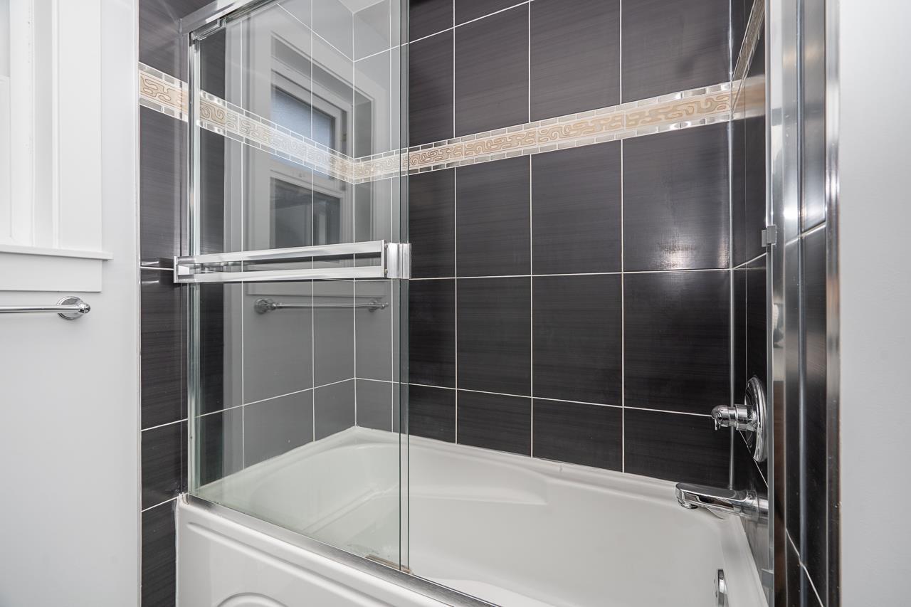 6732 191A Street, Surrey — photo 23
