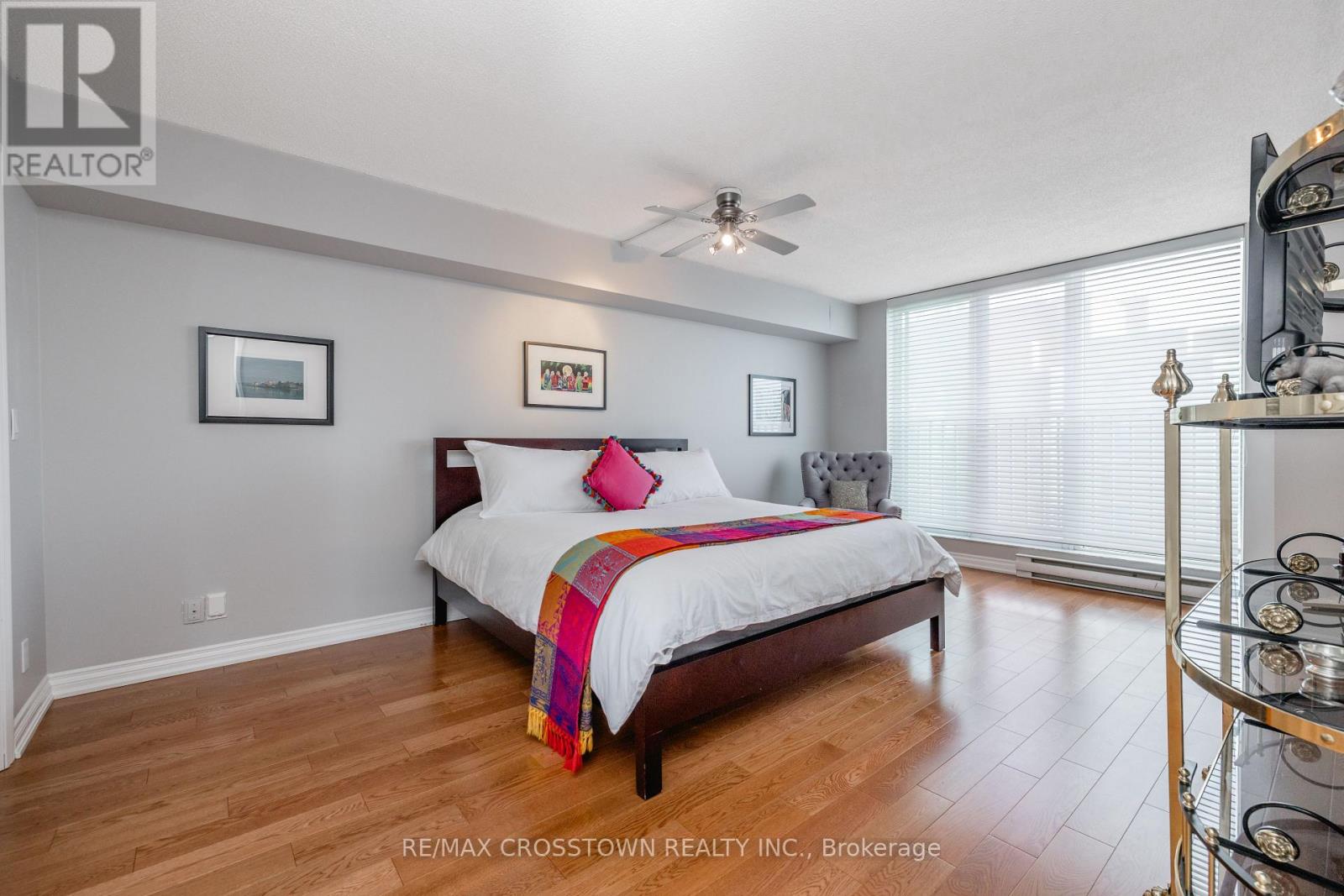 1506- 140 Dunlop Street East, Barrie, ON photo 31