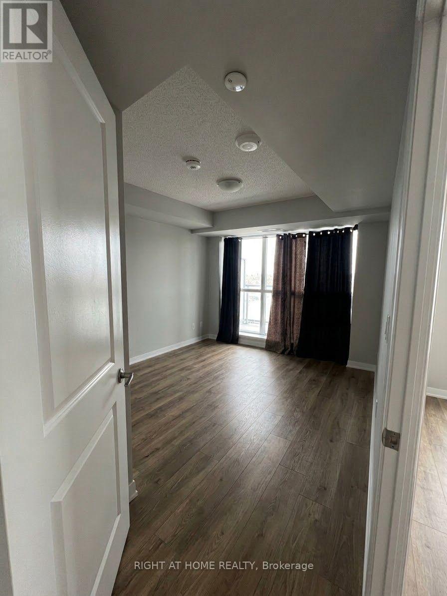 Photo of 1607 - 20 MEADOWGLEN PLACE