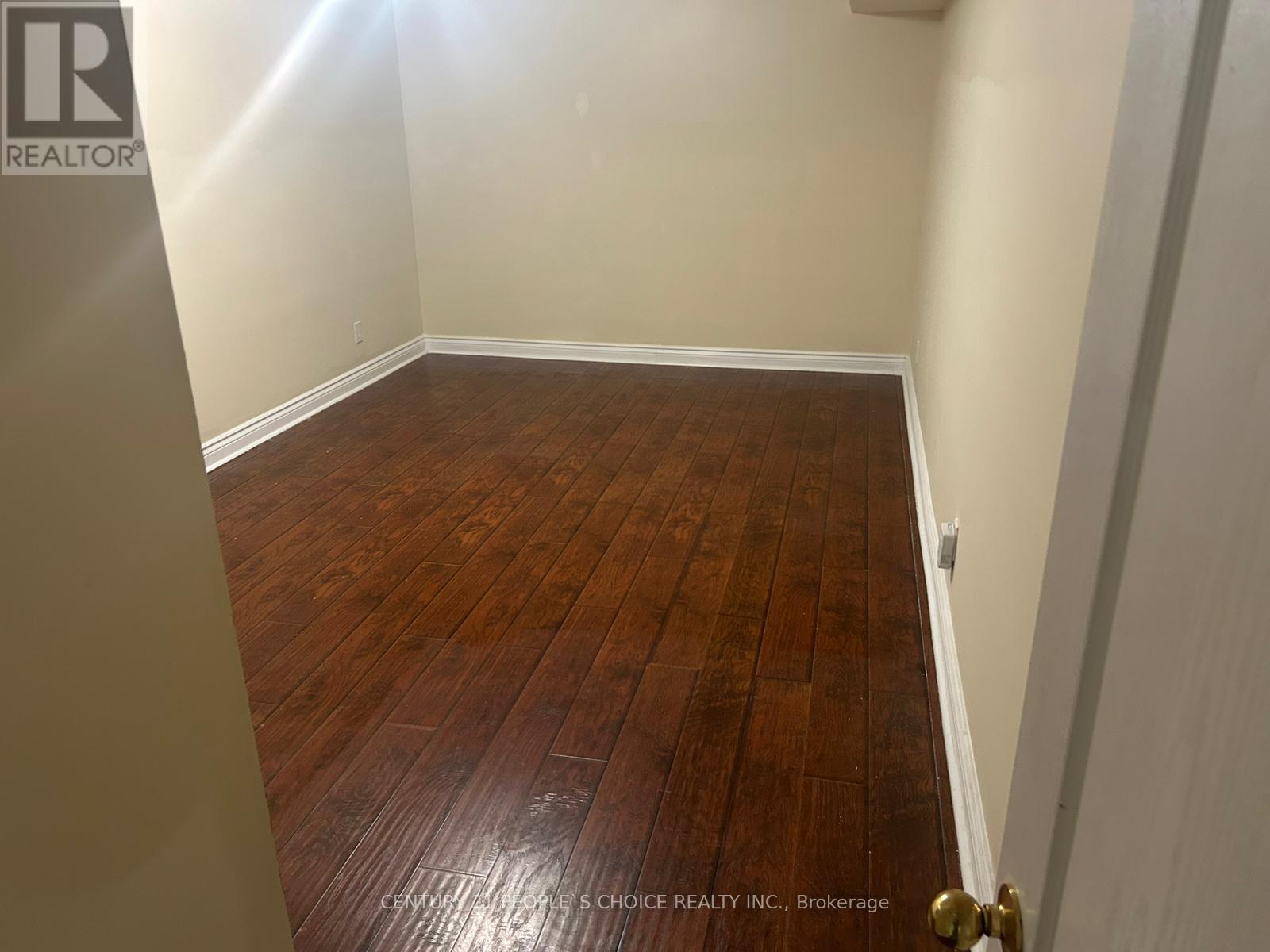Bsmt- 4 Sivyer Crescent, Ajax, ON photo 13