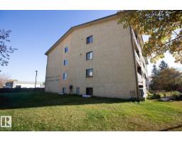 9908 107 St, Morinville, AB T8R0A3 Photo 10