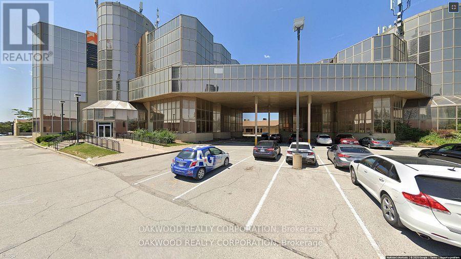 TB 102 - 8000 JANE STREET, Vaughan (Concord)