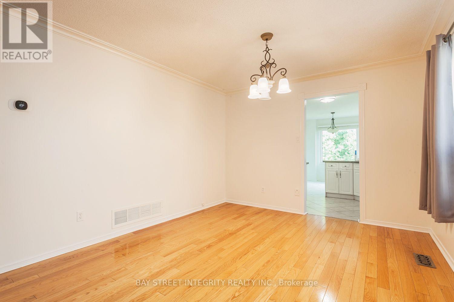 106 BECK DRIVE, Markham (Raymerville) — photo 12