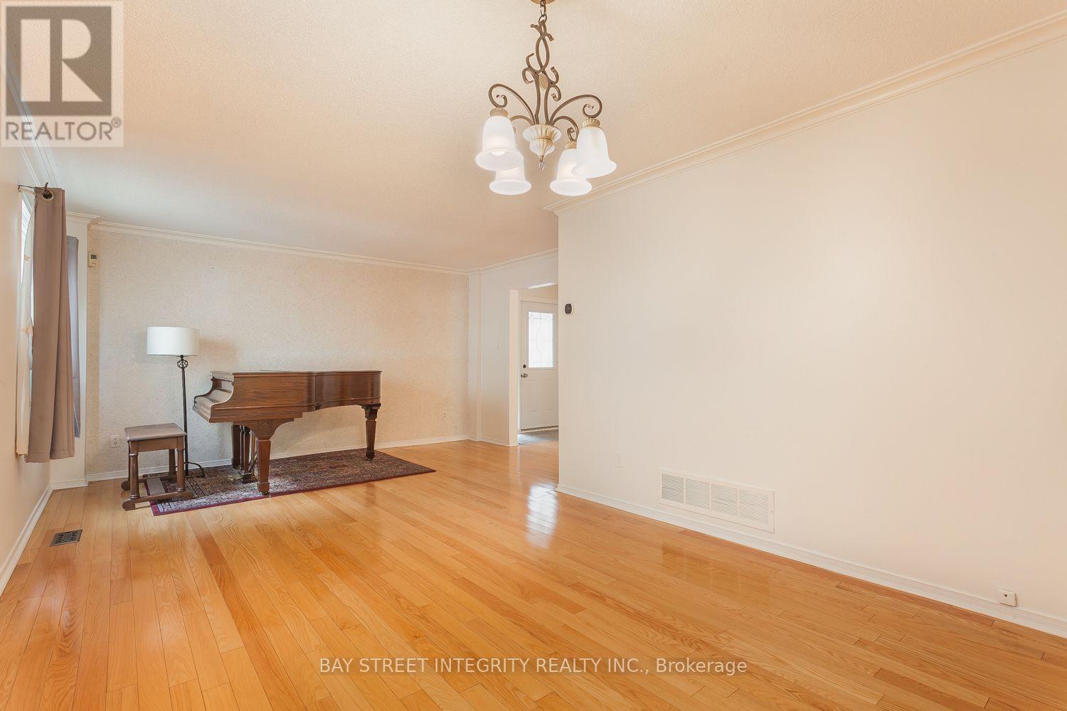 106 BECK DRIVE, Markham (Raymerville) — photo 6