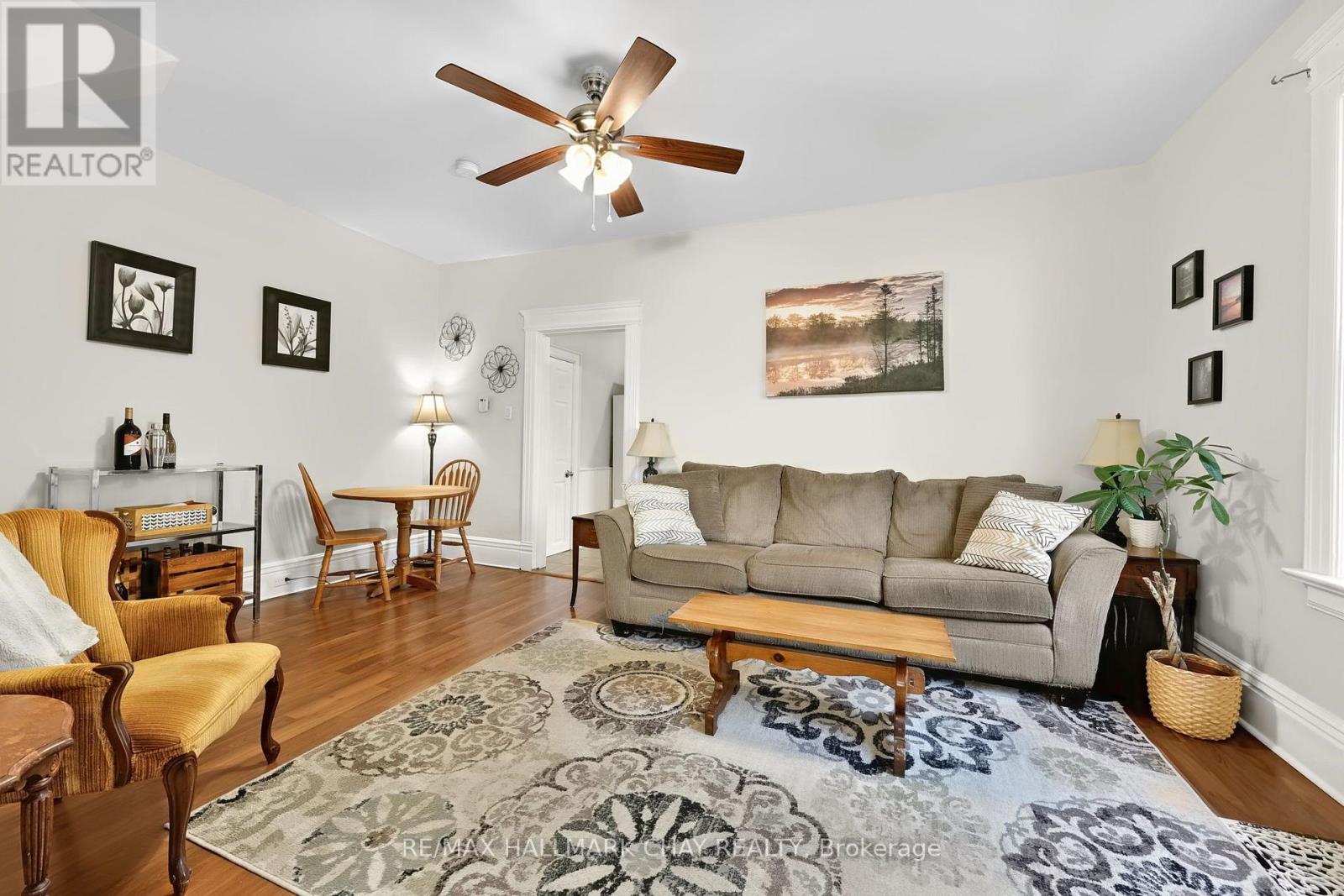 84 Burton Avenue, Barrie photo 12
