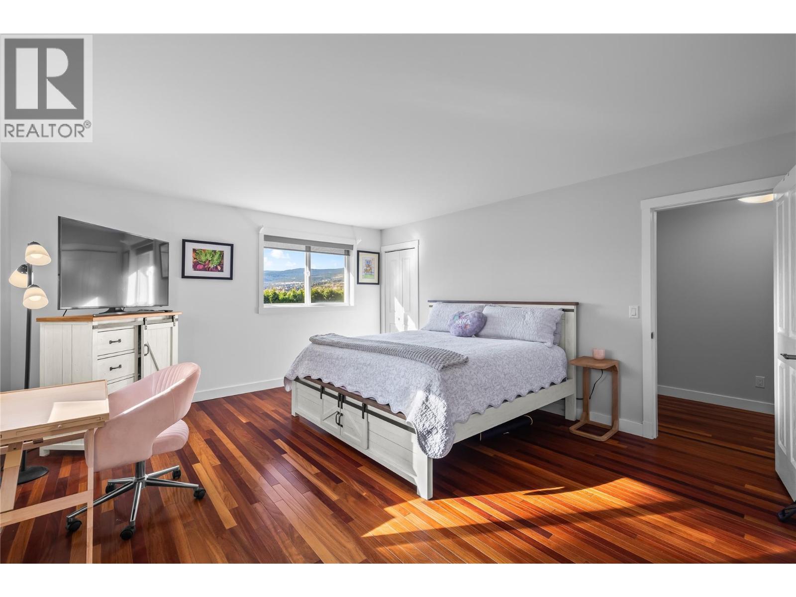  3414 Merlot Way, West Kelowna