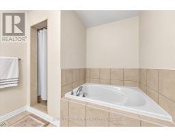 19 Leadenhall Road, Brampton, ON L7A4G4 Photo 34