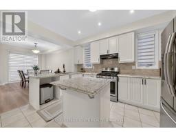 19 Leadenhall Road, Brampton, ON L7A4G4 Photo 9