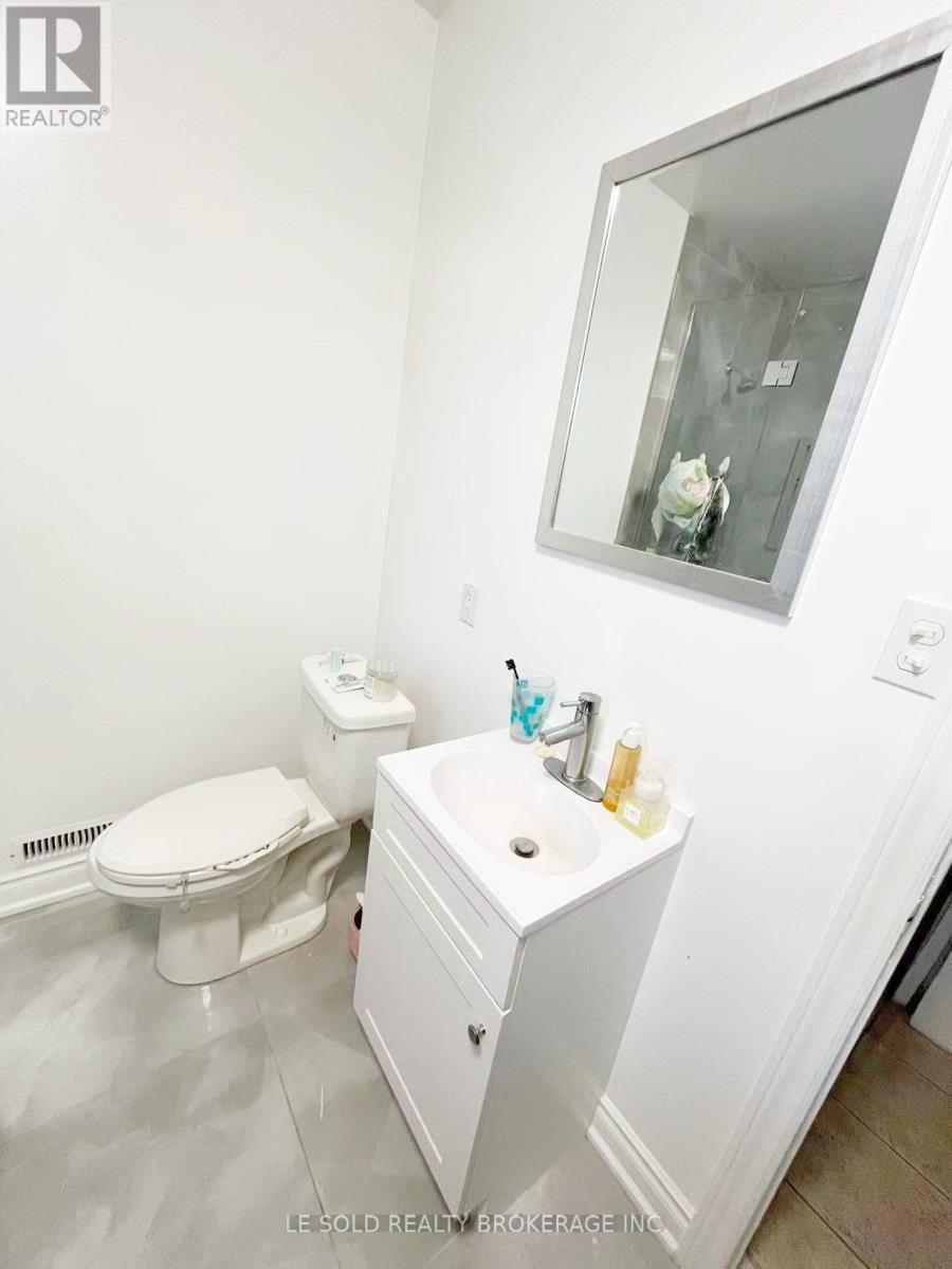1 BEDROOM - 271 HALLAM STREET, Toronto (Dovercourt-Wallace Emerson-Junction) — photo 3