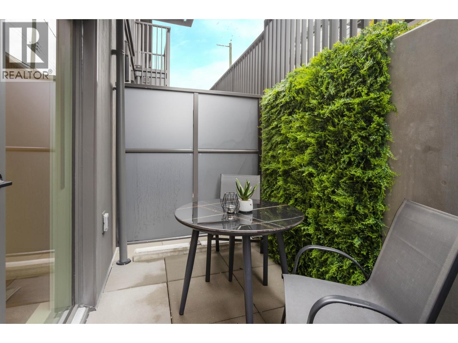 136 602 E 2nd Street, North Vancouver — photo 17