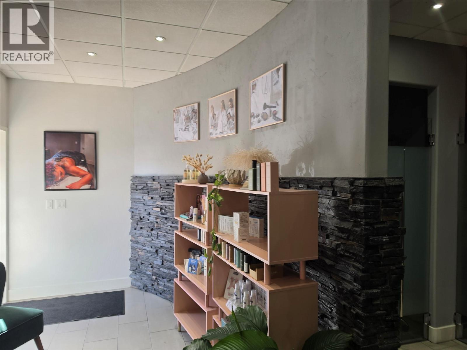 53 Front Street, Penticton