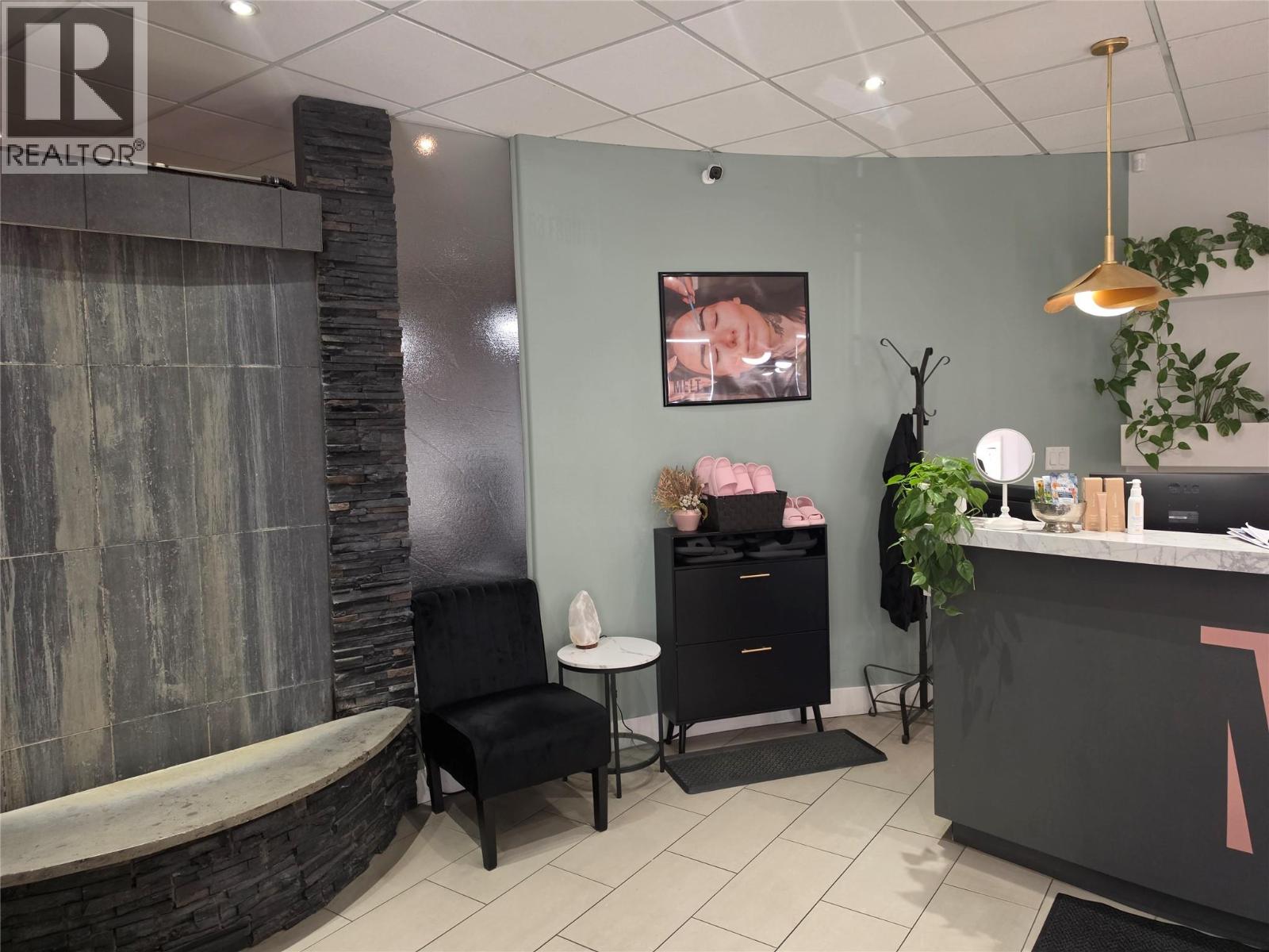 53 Front Street, Penticton