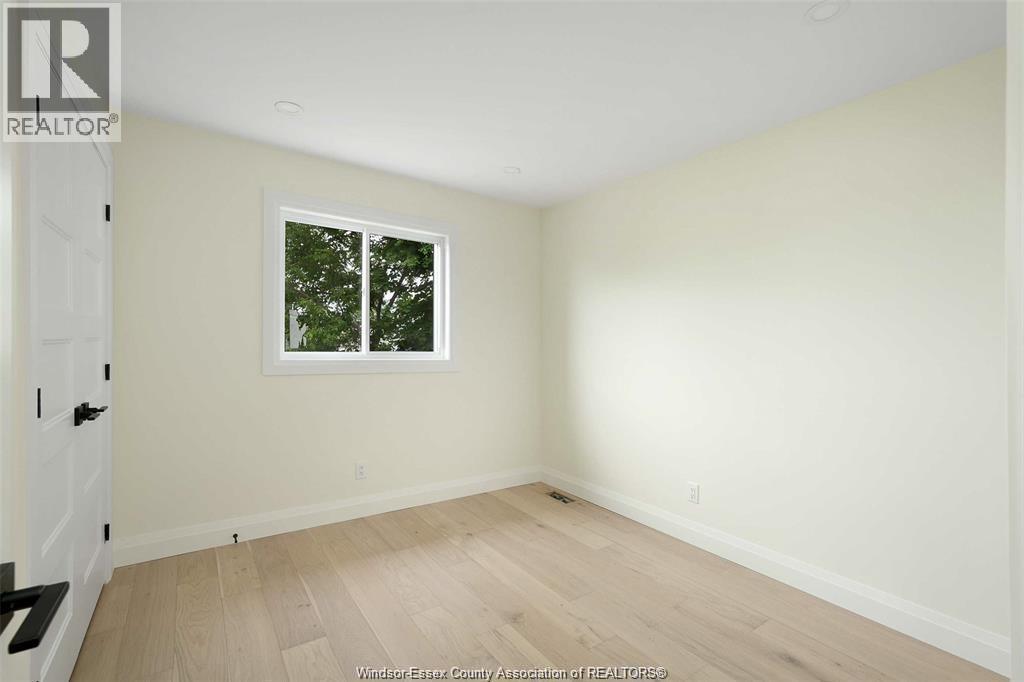 3294 Riberdy, Windsor — photo 8