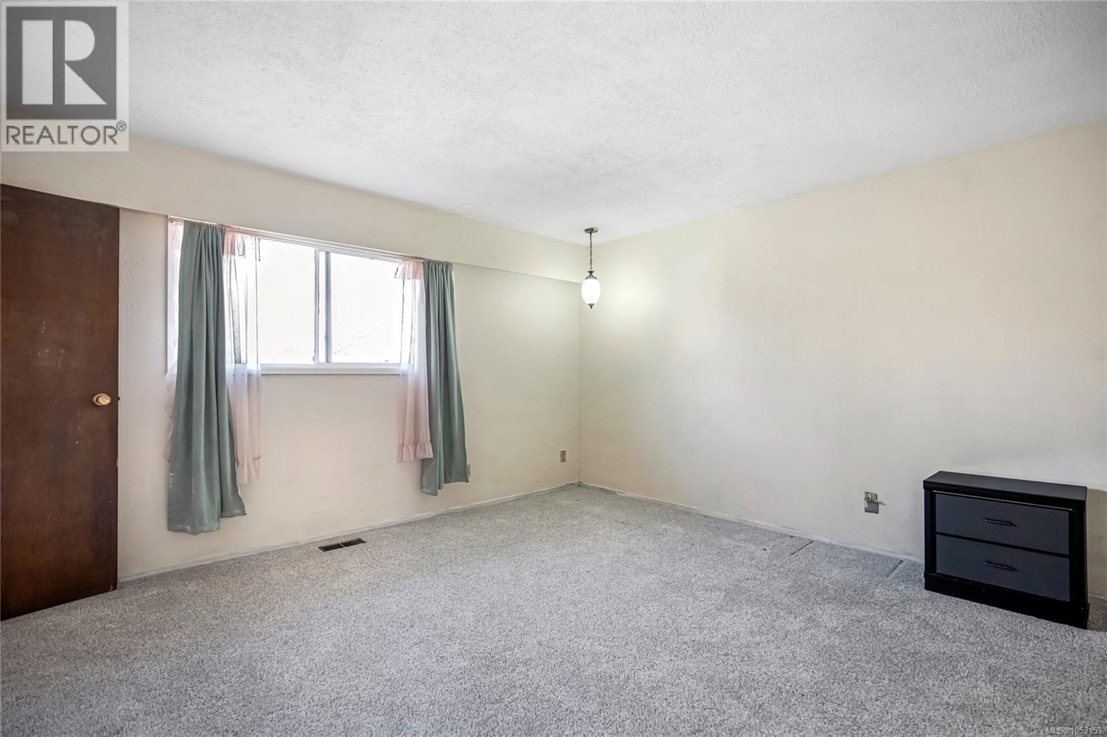  1774 Feltham Road, Saanich