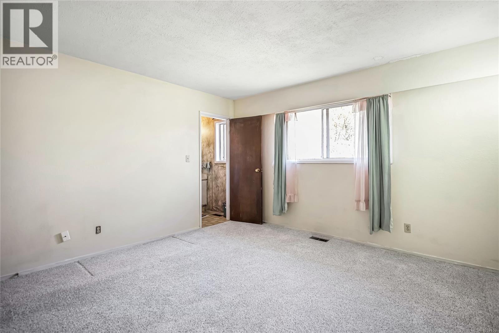  1774 Feltham Road, Saanich