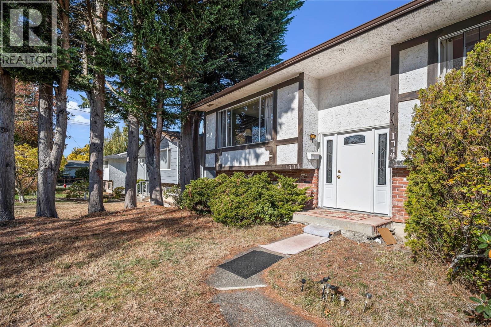  1774 Feltham Road, Saanich