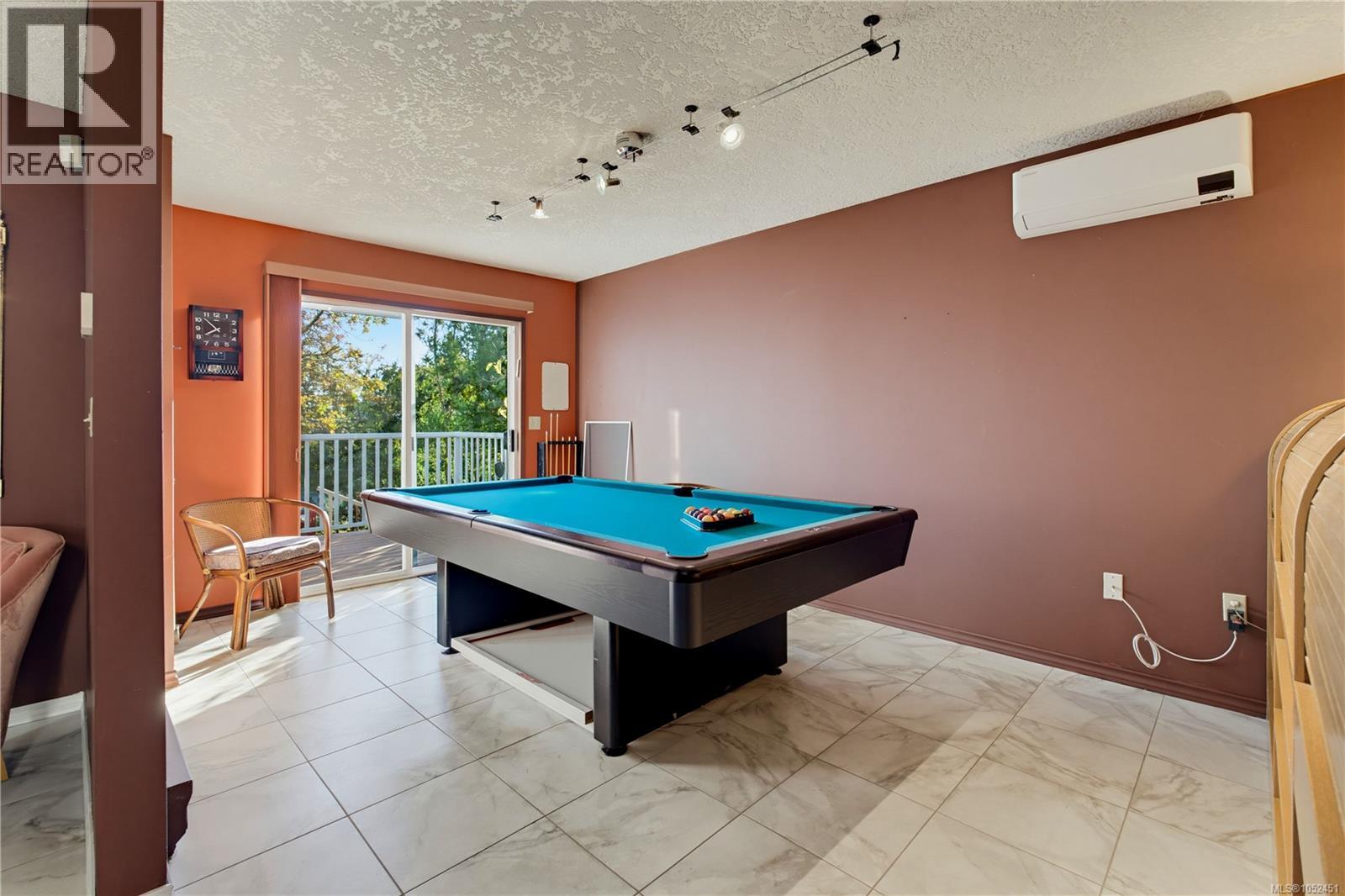  3566 McInnis Rise, Saanich