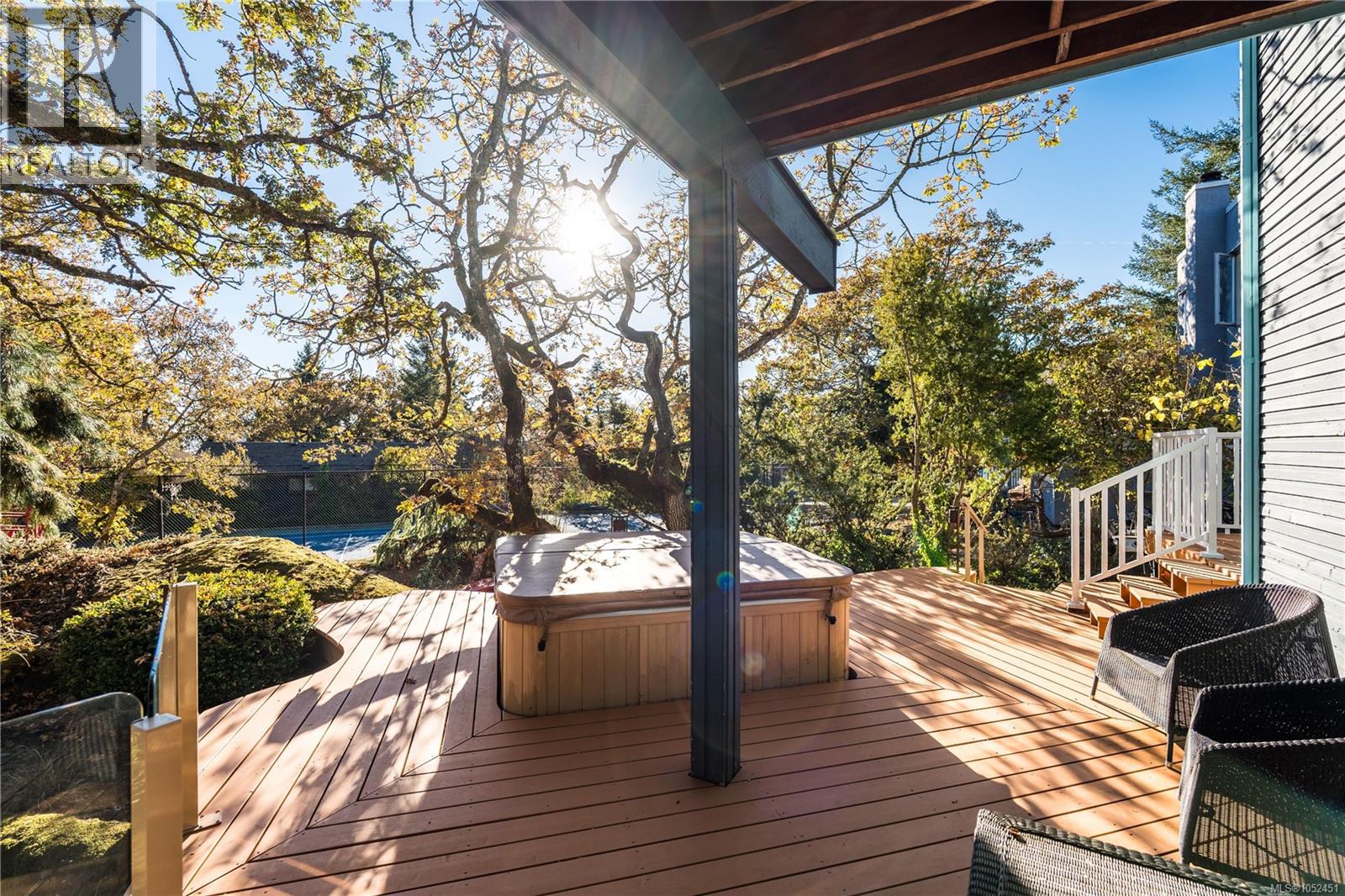  3566 McInnis Rise, Saanich