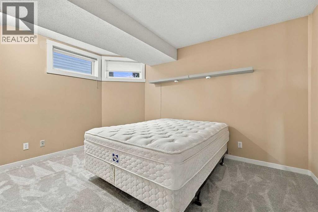 1924 29 Avenue SW, Calgary — photo 35