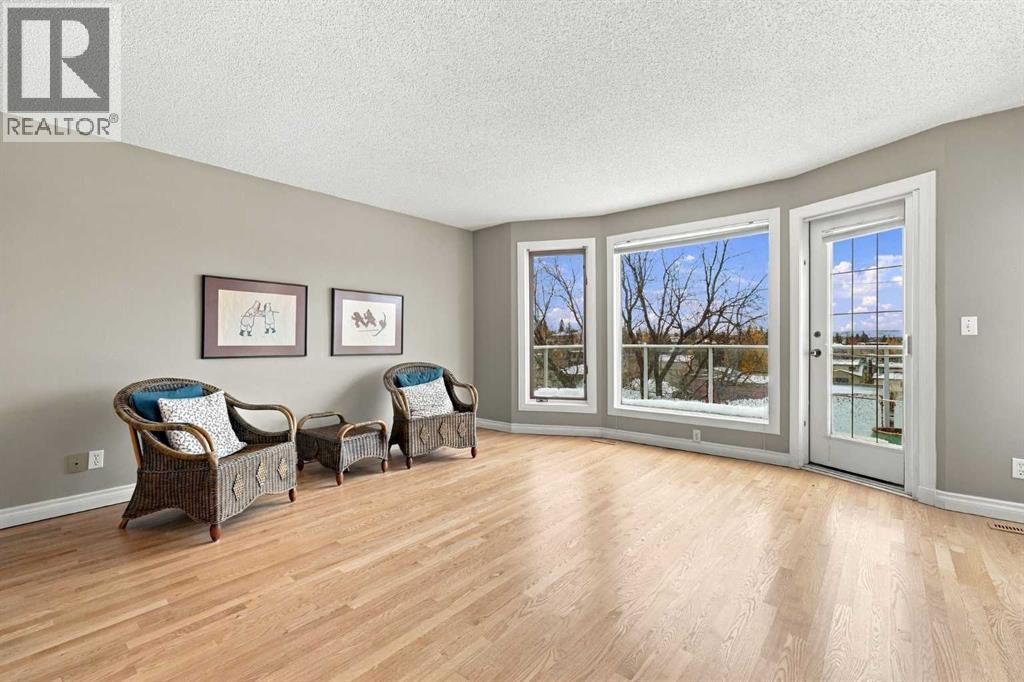 1924 29 Avenue SW, Calgary — photo 7