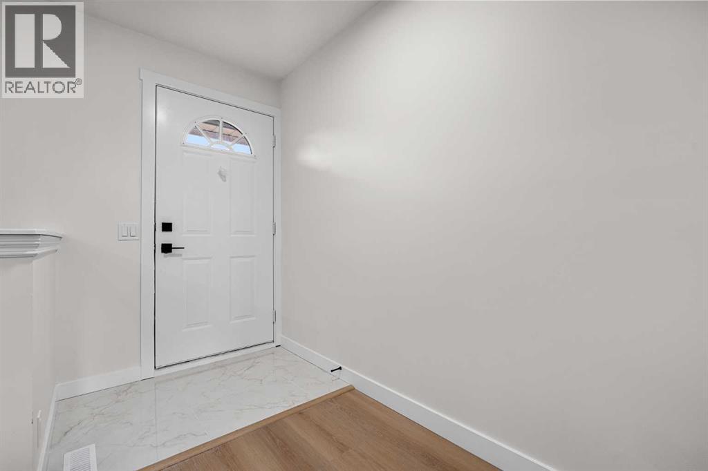 93, 1555 Falconridge Drive NE, Calgary — photo 2