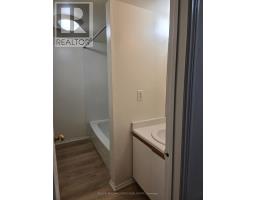 107 - 576 Mary Street E, Whitby, ON L1N2R3 Photo 7
