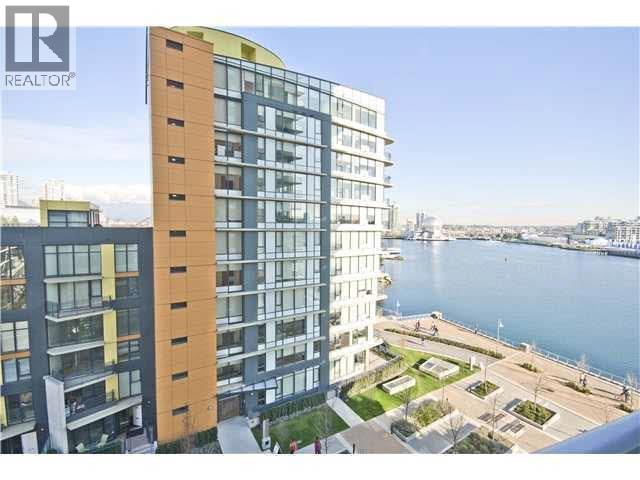 2705 8 SMITHE Mews, Vancouver