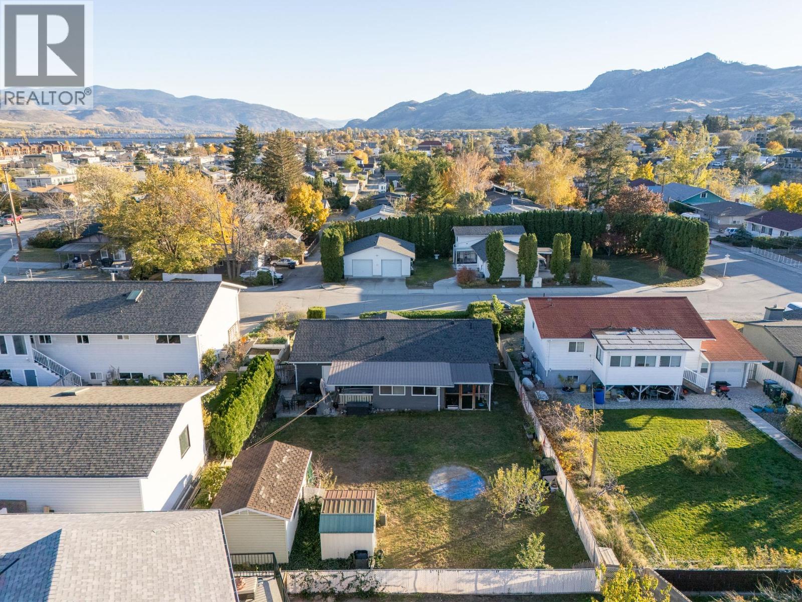 8704 JUBILEE Drive, Osoyoos