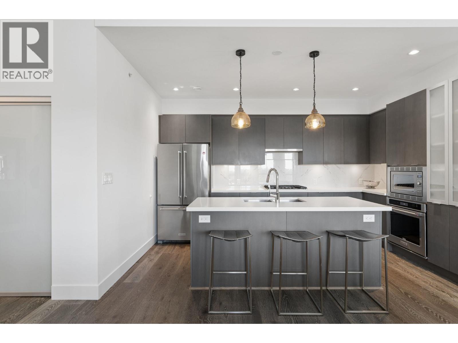 507 3602 Aldercrest Drive, North Vancouver — photo 11