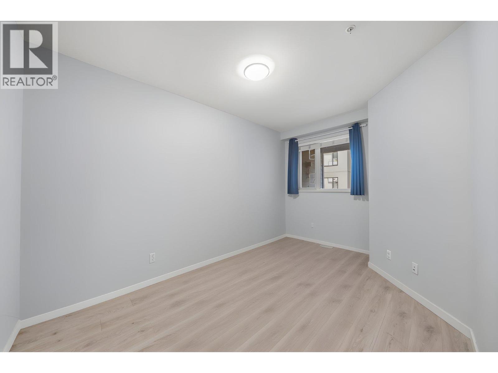 205 5388 Grimmer Street, Burnaby — photo 17