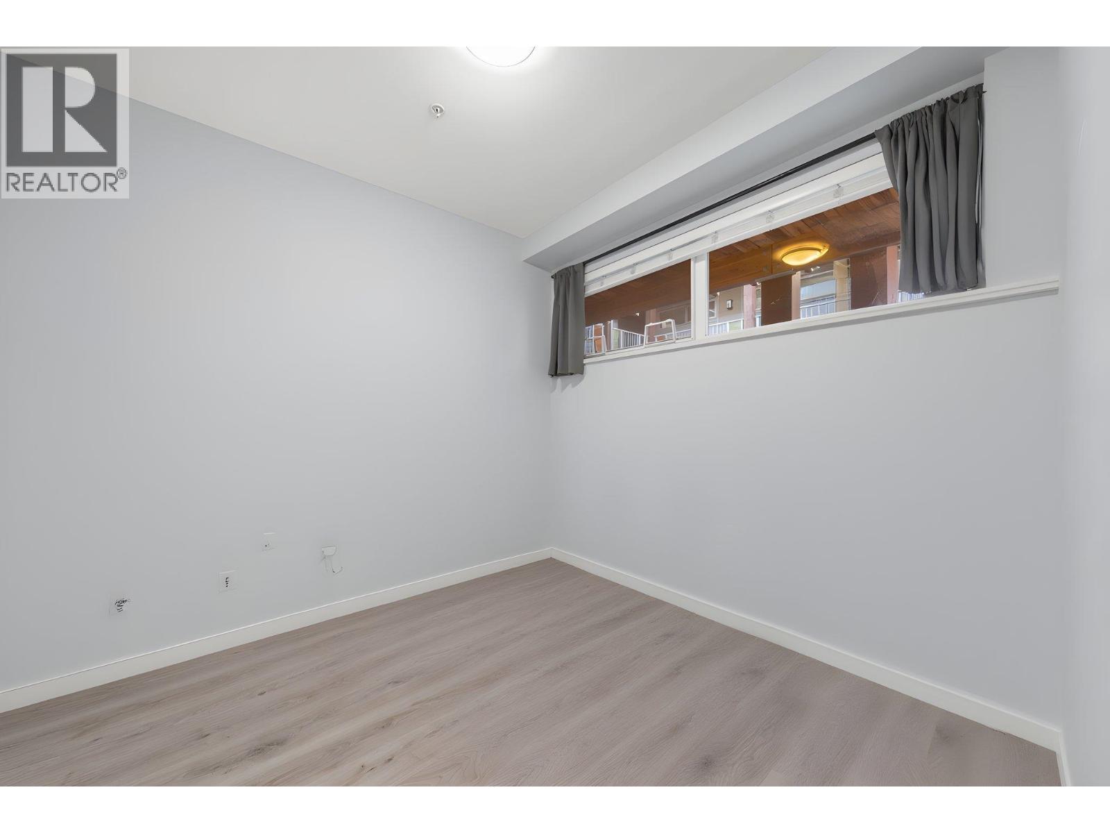 205 5388 Grimmer Street, Burnaby — photo 21